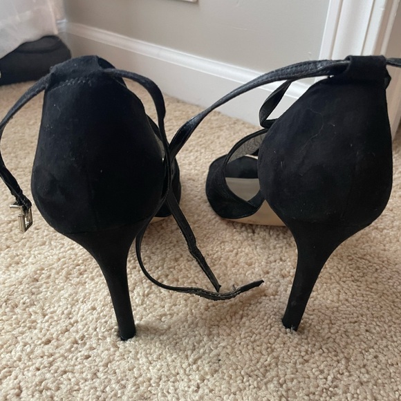 Open toe heels - Picture 3 of 4